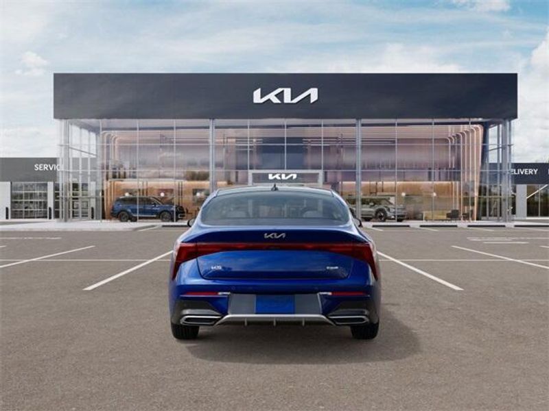 New 2025 Kia K5 GT-LineImage 5