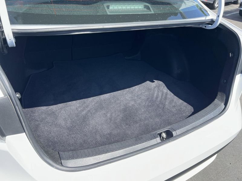 Used 2022 Toyota Corolla LEImage 22