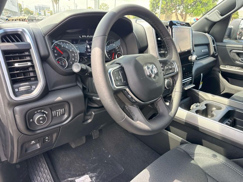 New 2026 RAM 1500 Big Horn Crew Cab 4x4 5'7' Box