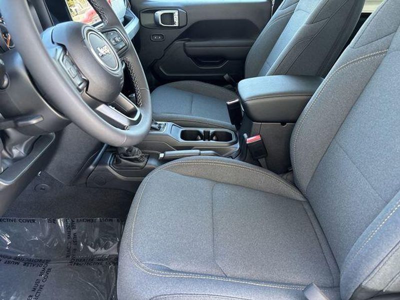 New 2026 Jeep Wrangler 2-door Sport SImage 16