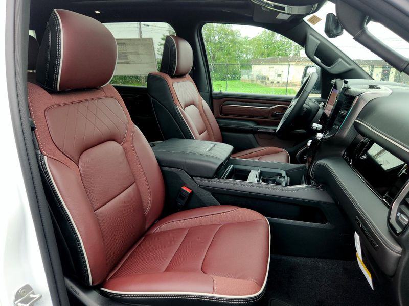 New 2027 RAM 1500 Limited Crew Cab 4x4 5'7' Box