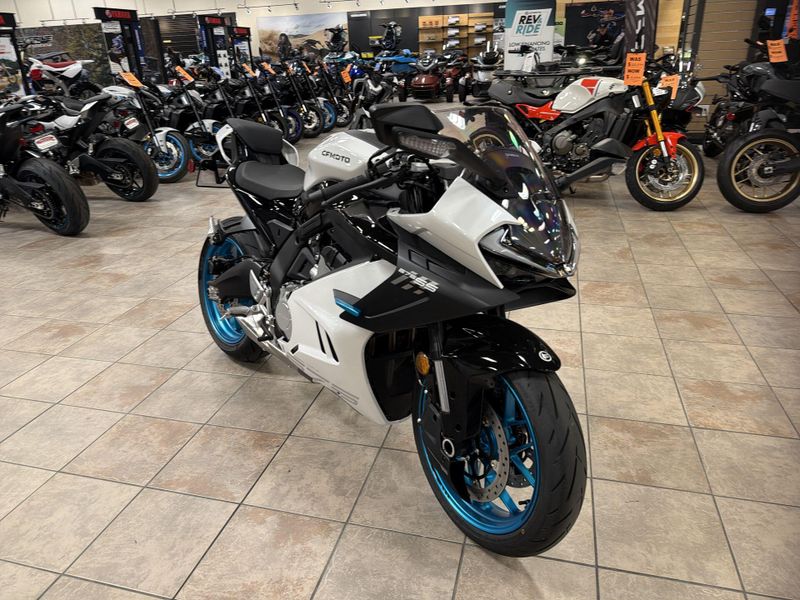 New 2026 CFMOTO 675SS Image 11