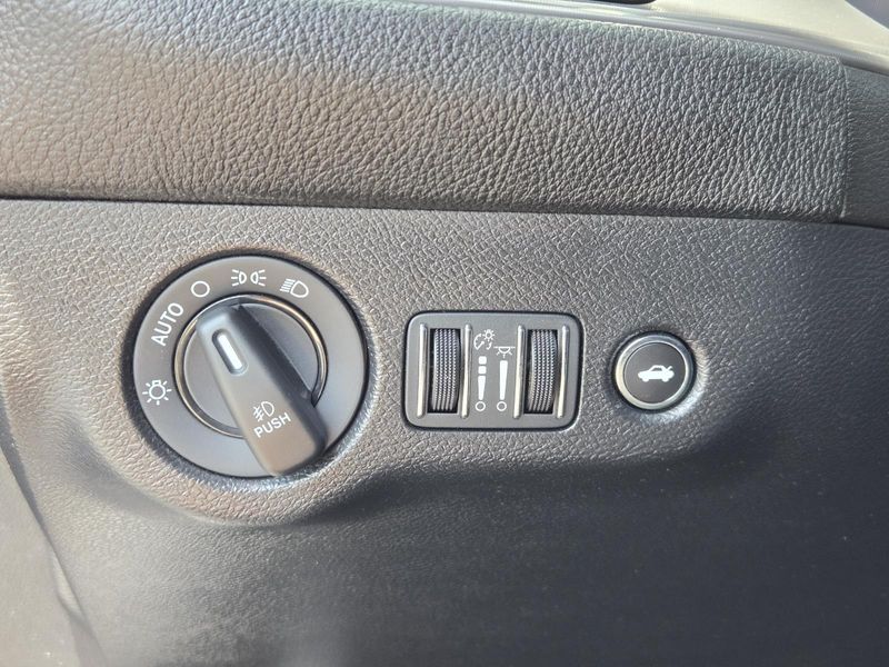 Used 2023 Dodge Challenger SXT RWD