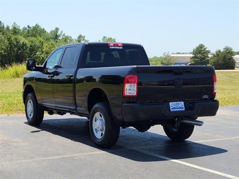 2024 RAM 2500 Tradesman Crew Cab 4x4 6