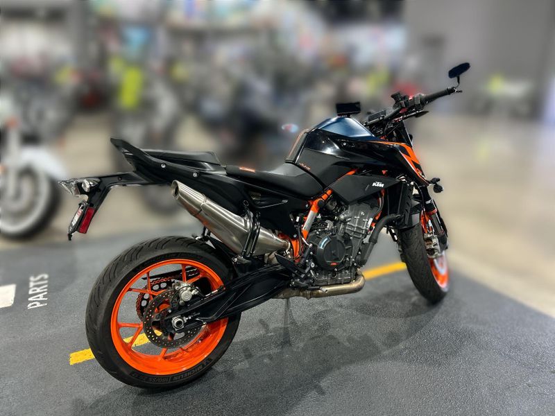 Used 2022 KTM 890 DUKE R Image 13