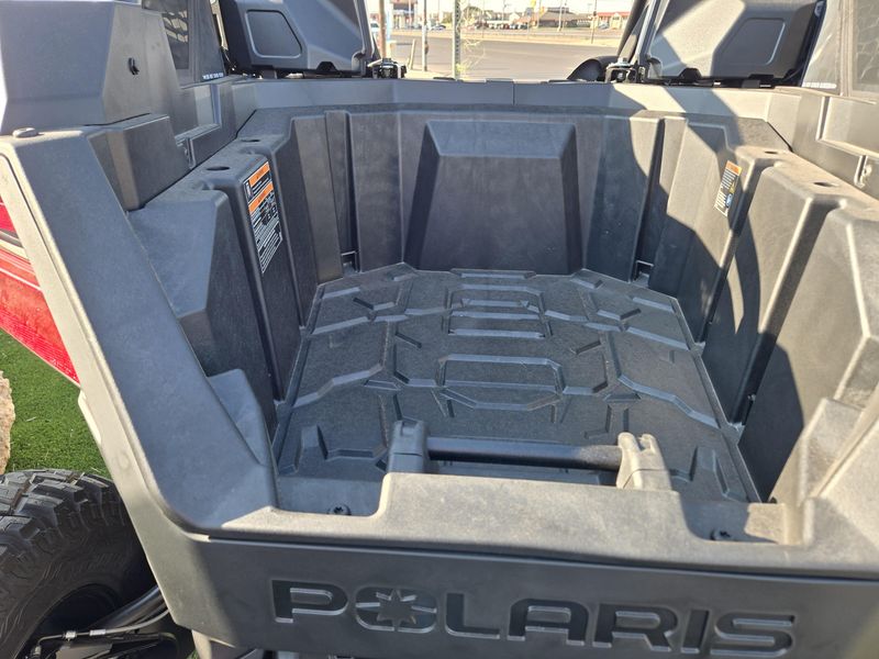NEW 2026 POLARIS RZR PRO S ULTIMATE Image 9