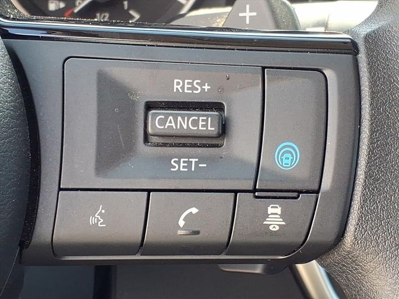 Used 2023 Nissan Rogue SVImage 20