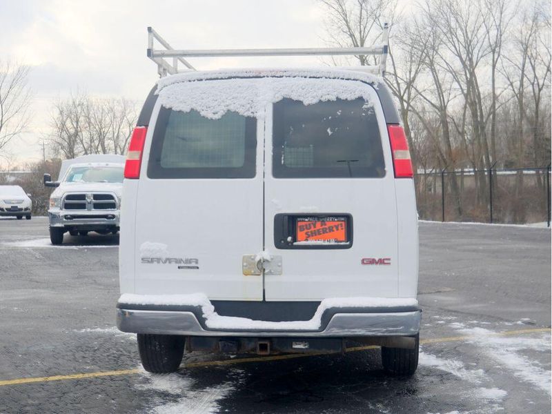 2014 GMC Savana 2500 Work VanImage 12