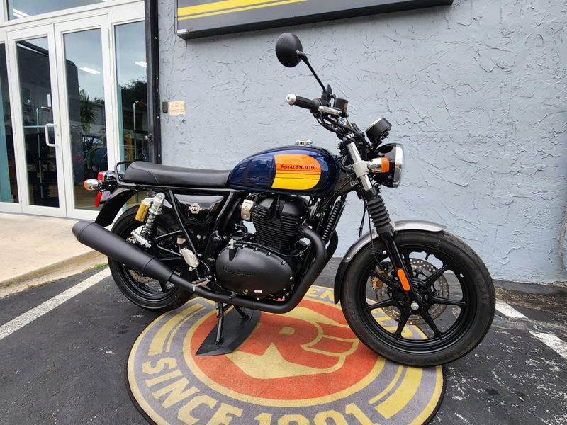 New 2024 Royal Enfield INTERECEPTOR 650 Image 10