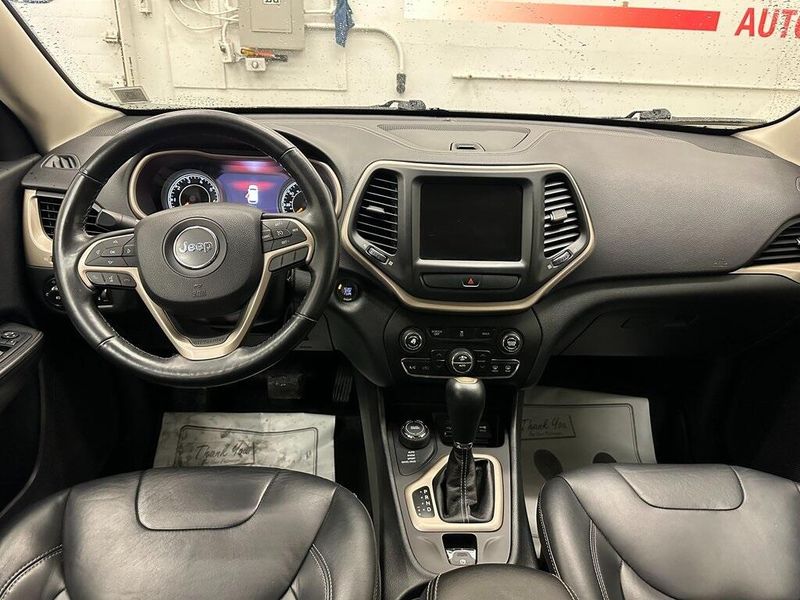 2015 Jeep Cherokee LimitedImage 24