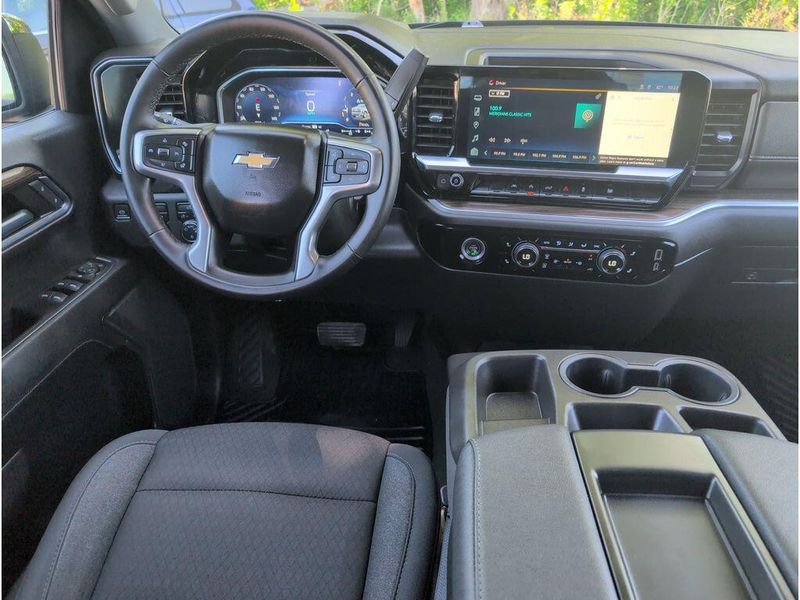Used 2023 Chevrolet Silverado 1500 LTImage 33
