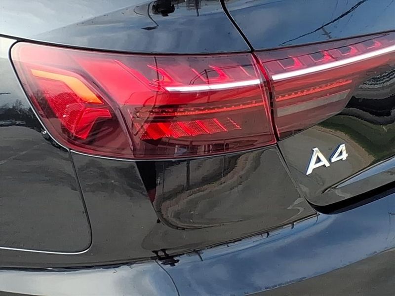 Used 2022 Audi A4 45 S line Premium PlusImage 10