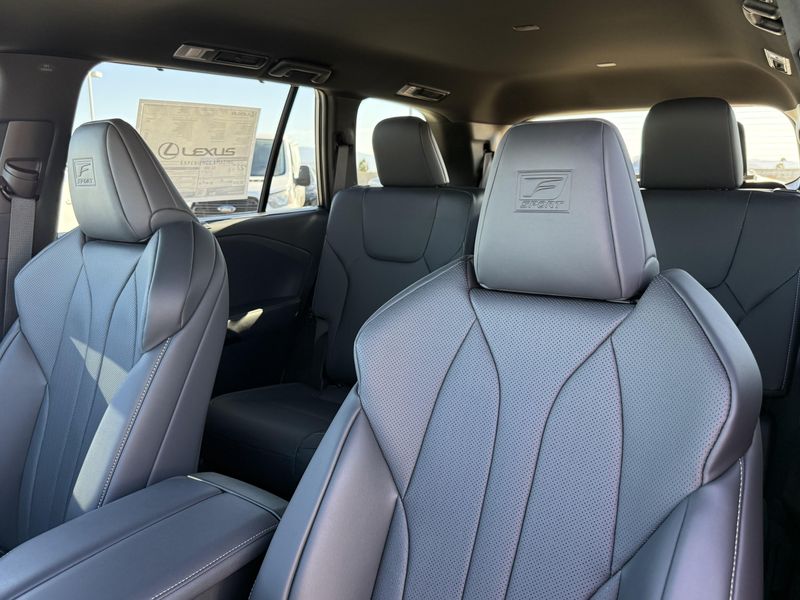 New 2026 Lexus TX 500h F SPORT Performance PremiumImage 20