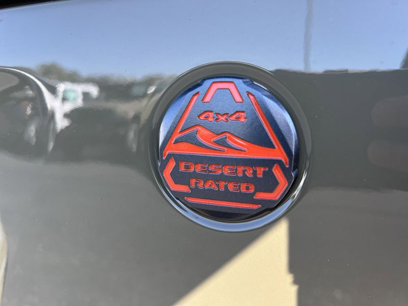 New 2025 Jeep Gladiator Mojave X 4x4Image 25