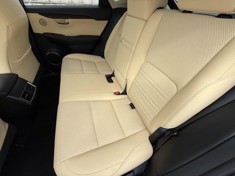 2016 Lexus NX 200tImage 30