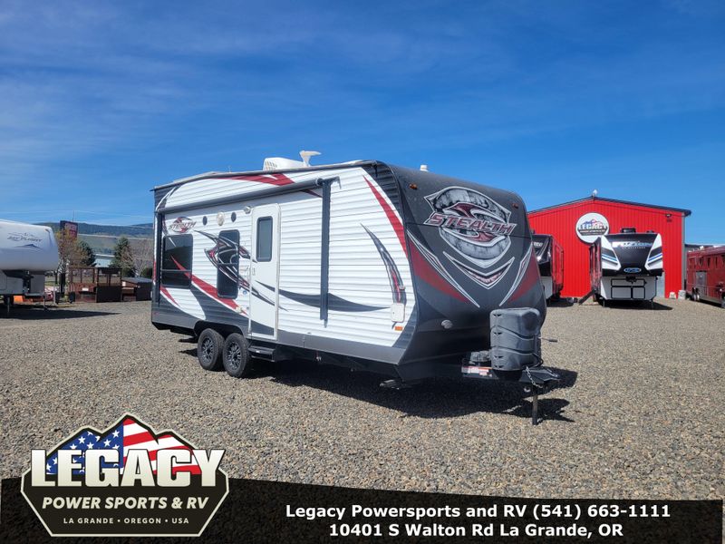 Used 2015 FOREST RIVER STEALTH 1913 Image 1