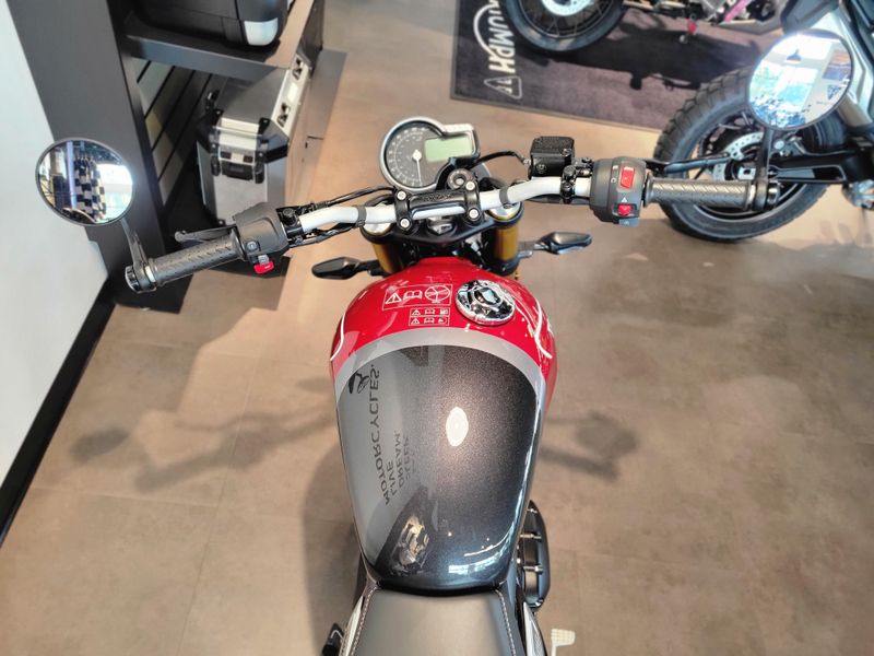2025 Triumph SPEED 400 