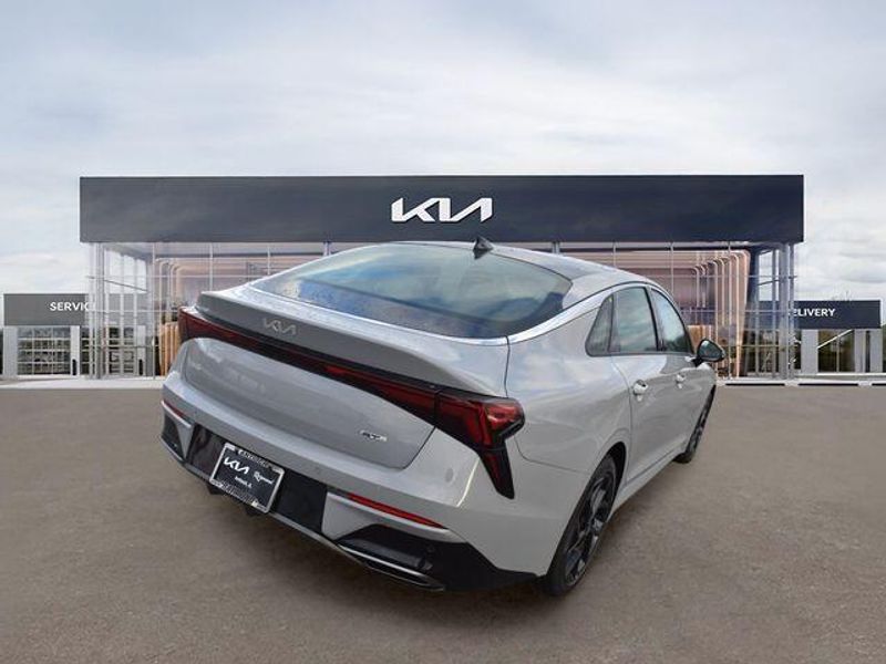 New 2026 Kia K5 GT-LineImage 4