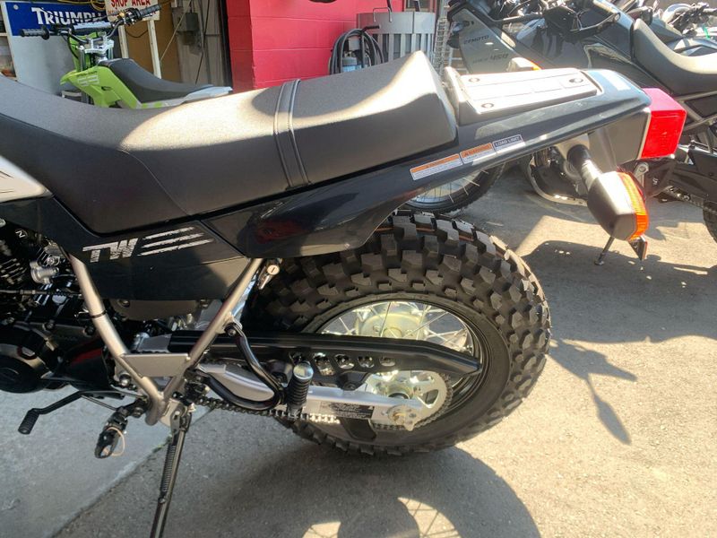 New 2026 Yamaha TW200 Image 10