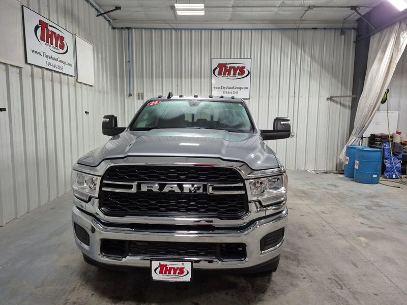 2024 RAM 2500 TradesmanImage 35