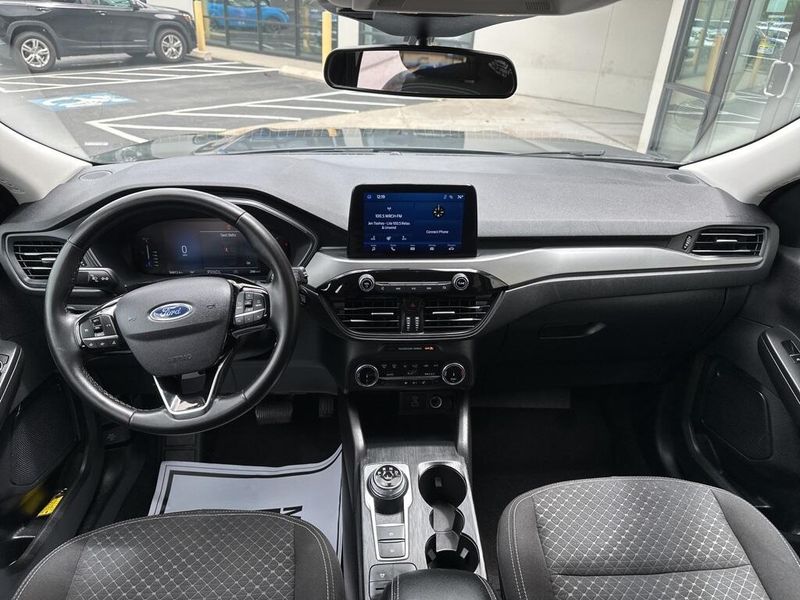 2023 Ford Escape ActiveImage 24