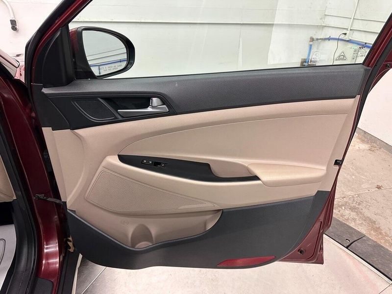2017 Hyundai Tucson SEImage 25
