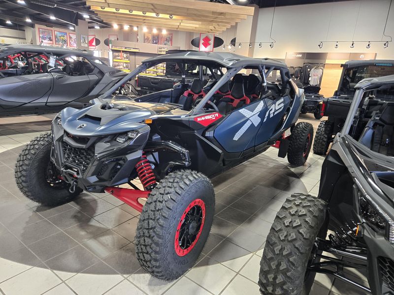 2025 Can-Am MAVERICK R MAX X RS 999T DCT DUSTY NAVY AND LEGION REDImage 3