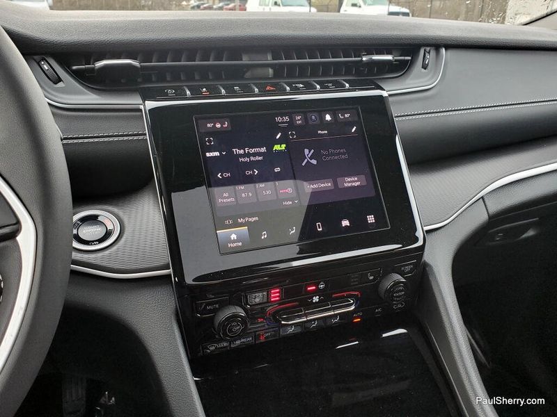 New 2025 Jeep Grand Cherokee L Altitude X 4x4