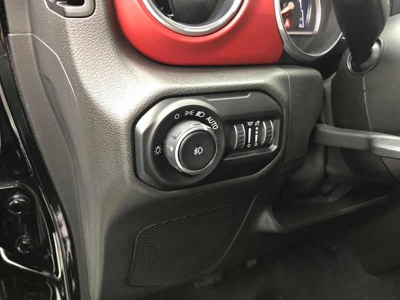 2021 Jeep Wrangler Unlimited RubiconImage 4