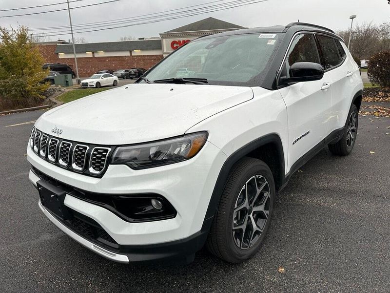 2026 Jeep Compass Limited photo 3