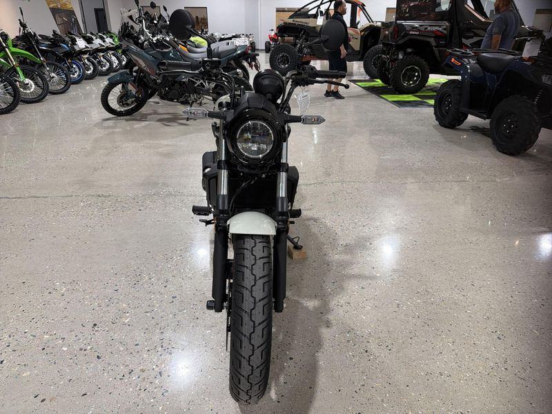 New 2026 Kawasaki ELIMINATOR ABS Image 12
