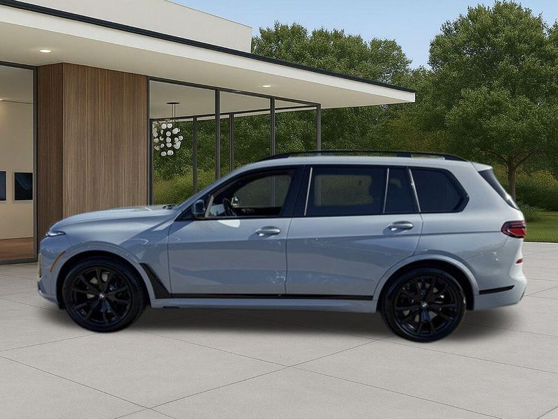 Used 2025 BMW X7 M60iImage 20