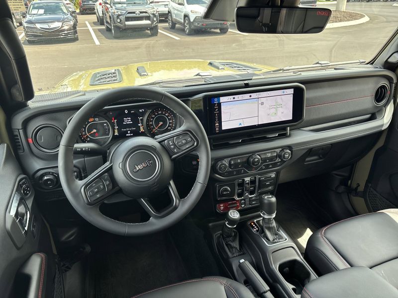 Used 2026 Jeep Wrangler Rubicon XImage 12