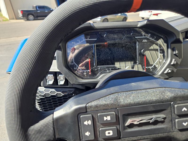 NEW 2026 POLARIS RZR PRO R 4 ULTRA EDITION Image 23