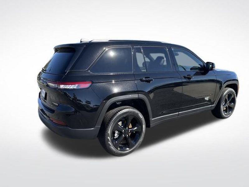 2025 Jeep Grand Cherokee Limited 4x4