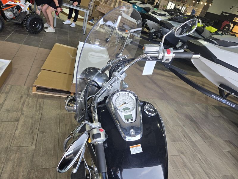 USED 2017 SUZUKI BOULEVARD C50T Image 14