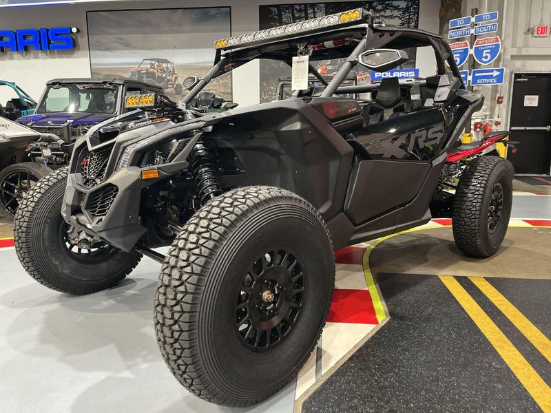 New 2025 Can-Am MAVERICK X3 X RS TURBO RR SMART-SHOX Image 12