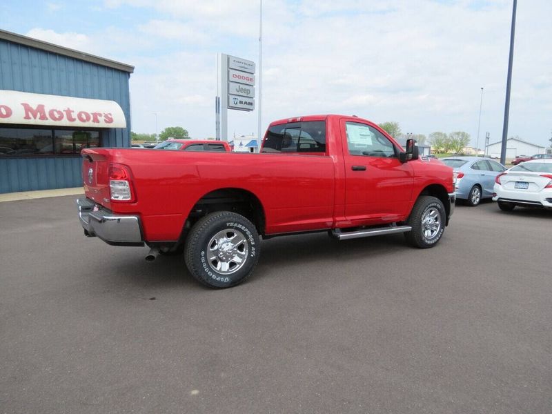 2024 RAM 3500 Tradesman Regular Cab 4x4 8