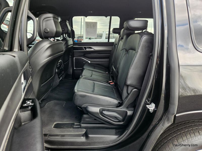 2025 Jeep Wagoneer Series I