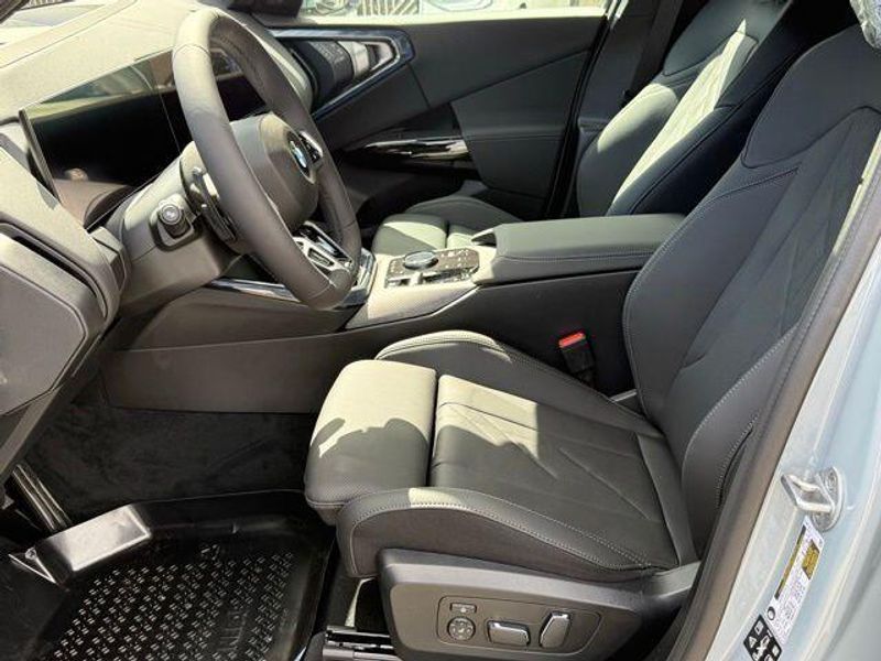 New 2026 BMW X3 30 xDriveImage 16