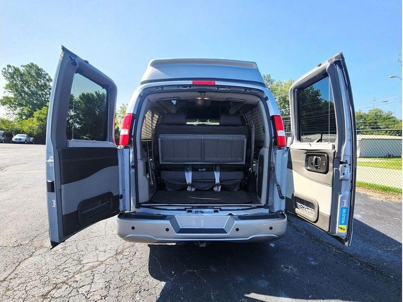 Used 2022 GMC Savana Cargo 