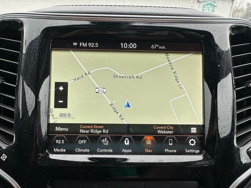 2019 Jeep Cherokee LimitedImage 4