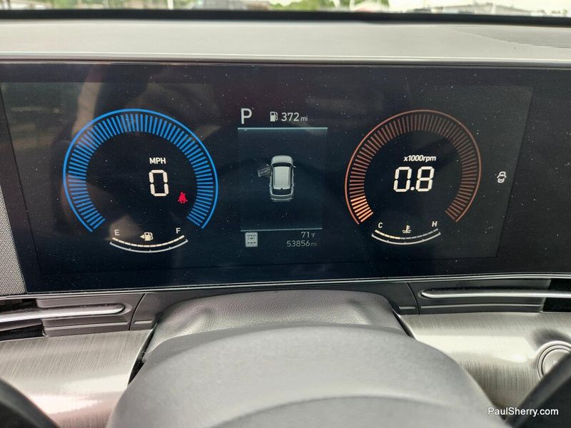 Used 2024 Hyundai Kona SEL