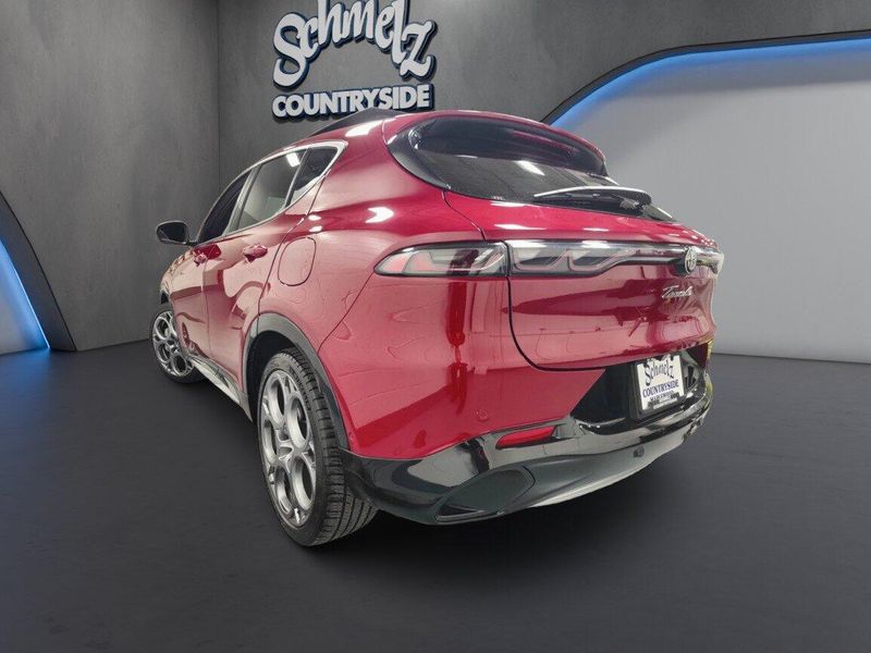 Used 2024 Alfa Romeo Tonale Ti Premium AWD w/SunroofImage 11