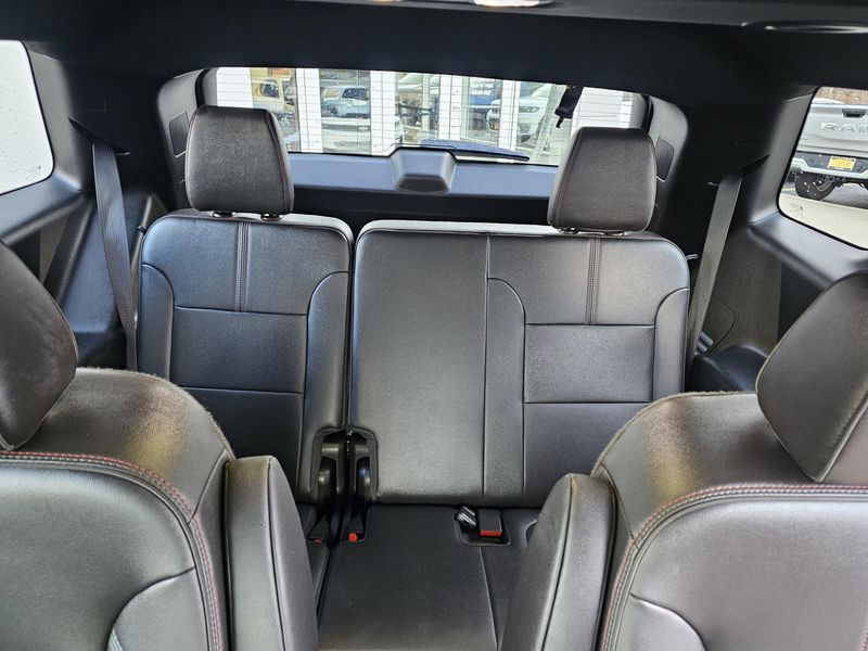 Used 2023 Chevrolet Traverse RSImage 21