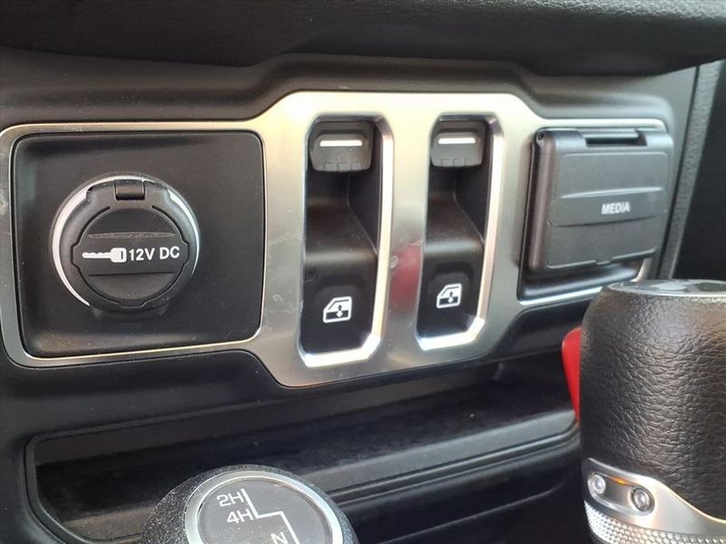 Used 2024 Jeep Wrangler Sport SImage 23