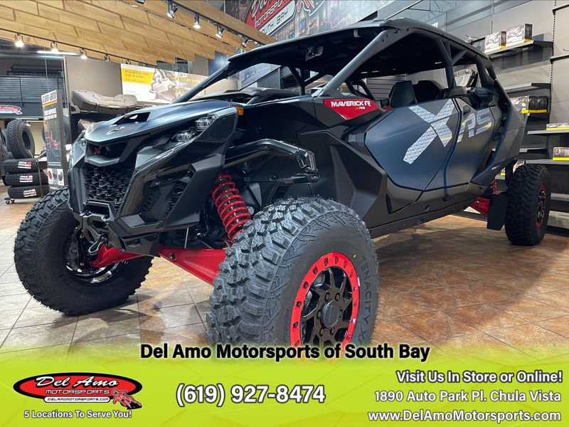 2025 Can-Am MAVERICK R MAX X RS WITH SMART-SHOX 999T DCTImage 1