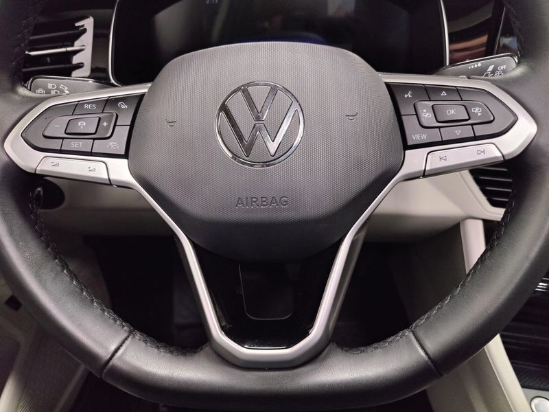 Used 2026 Volkswagen Jetta SE w/SunroofImage 24