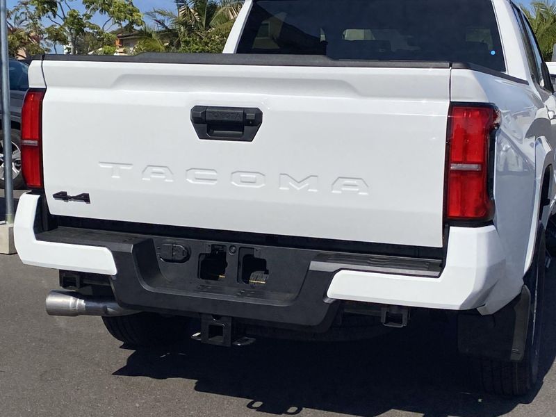 New 2025 Toyota Tacoma SR5Image 4