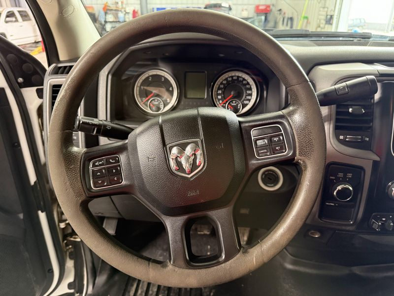 Used 2016 RAM 5500 Chassis TradesmanImage 15